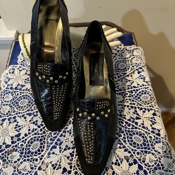 Black Mock Croc, Snake and Suede Court shoes by J. Renee, c1990 - Sz 8M - Picture 11 of 15